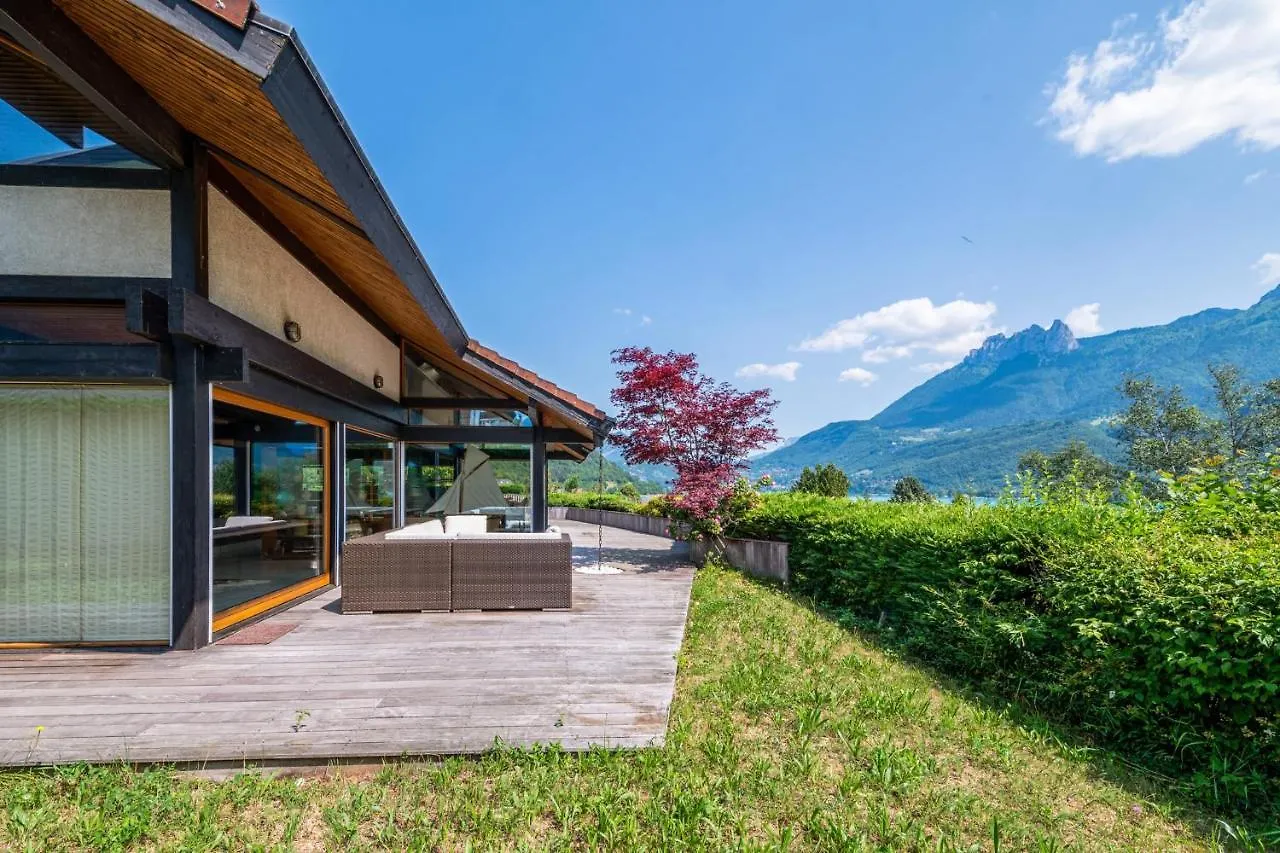 Villa Alpina - Welkeys Doussard Chalet