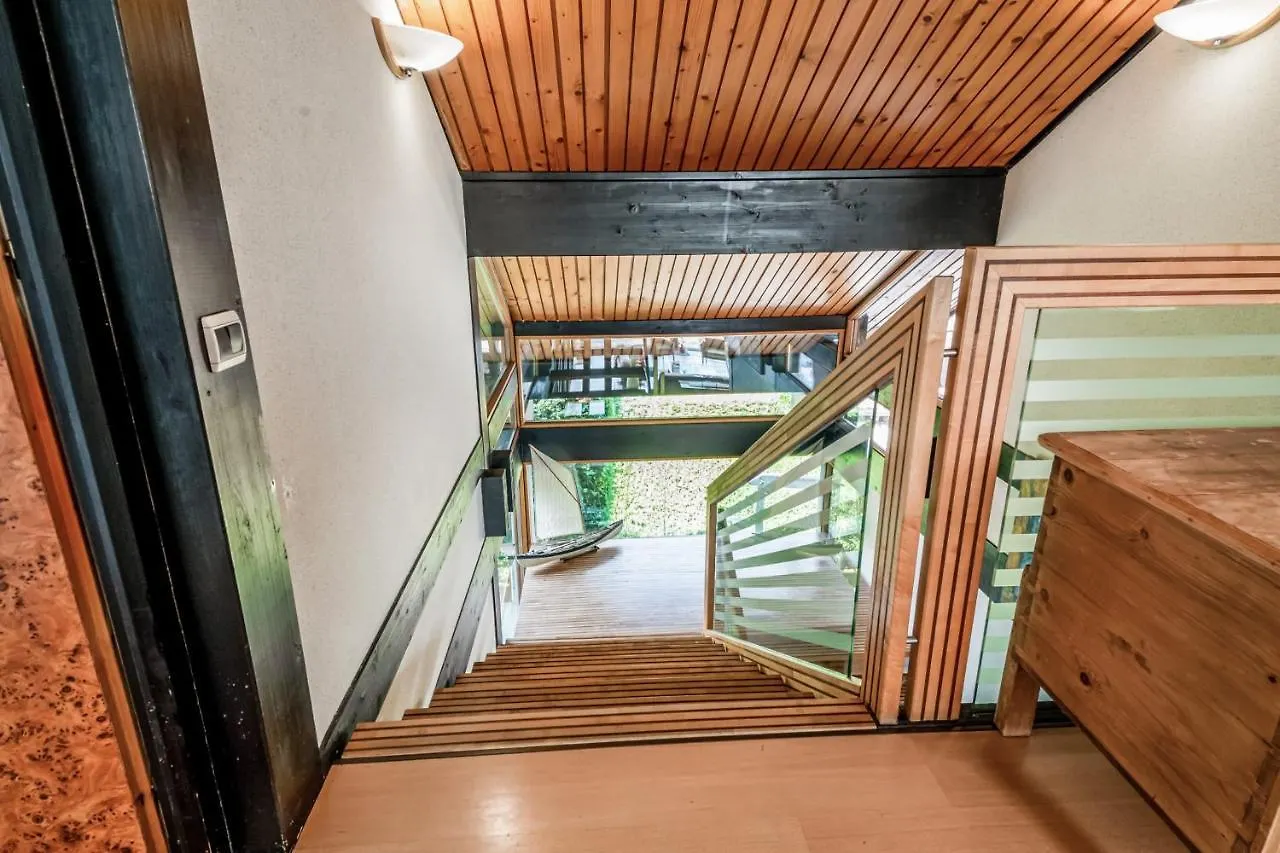 Villa Alpina - Welkeys Doussard Chalet